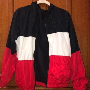 BRANDY MELVILLE WINDBREAKER